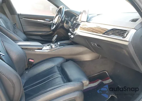 2019 BMW 530I z USA, uszkodzony, nr VIN WBAJA5C55KBX87716